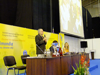 apimondia_2013
