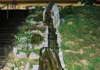 slow_2003_104_sm