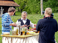 Janusz Kasztelewicz i Karol Okrasa gotują